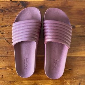 Mauve Girlfriend Collective slide sandals